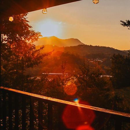 Vila Bluff Mountain View Pigeon Forge Exteriér fotografie